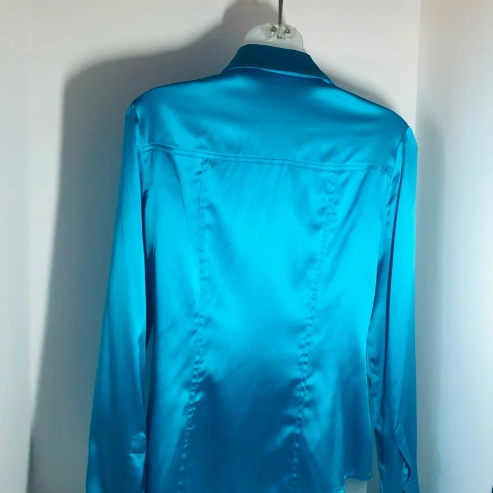 Cache Blue Ruched Notched Collar Blouse - Picture 5 of 5